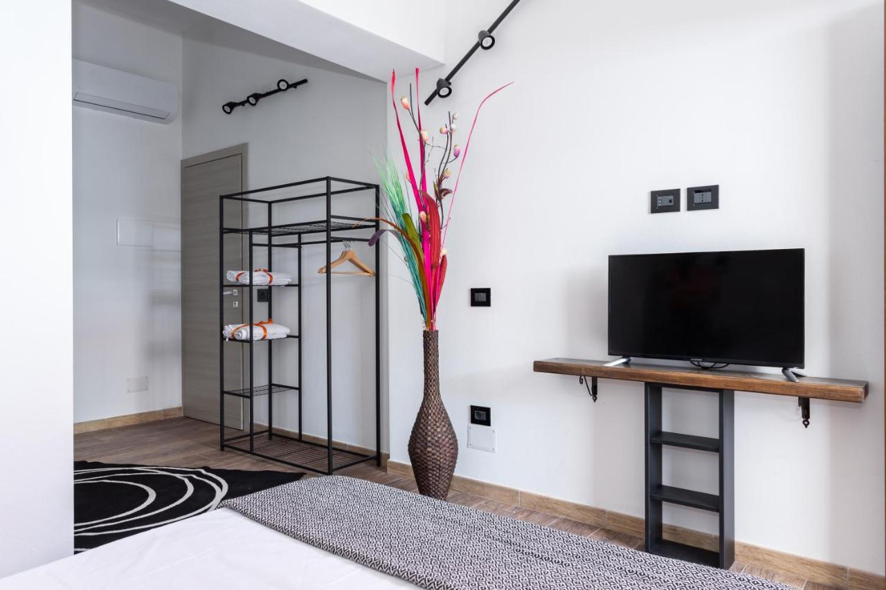 Living G Room Кальяри Экстерьер фото